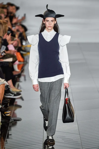 Look 6